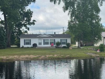 304 Lake James Drive, Prudenville, Michigan 48651, USA