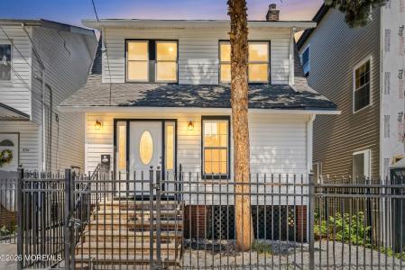 35 Grand Avenue, Newark, New Jersey 07102, États-Unis