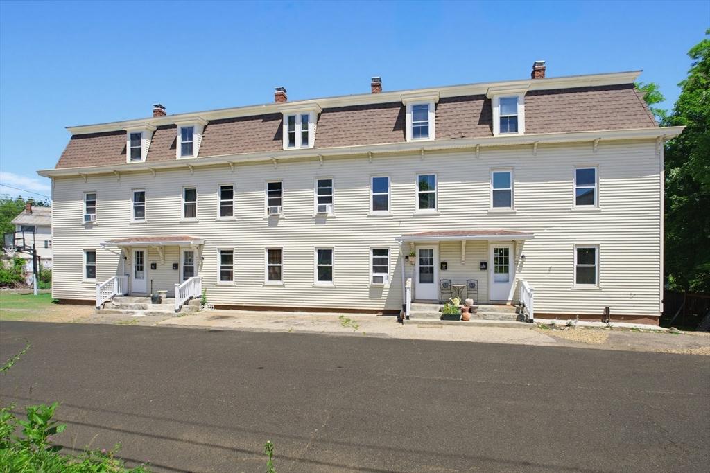 2-8 Ross Ave, Ware, Massachusetts 01082, Estados Unidos