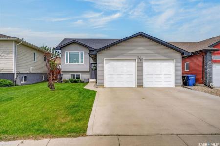 203 SASKATCHEWAN AVENUE, Humboldt, Saskatchewan S0K 2A0, Canada