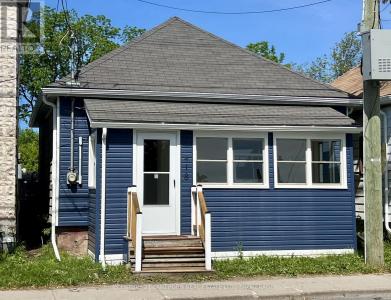 418 MONTREAL STREET, Kingston (east Of Sir John A. Blvd), Ontario K7K 3H7, Canada