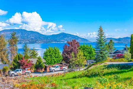 375 OKAVIEW ROAD, Kelowna, كولومبيا البريطانية V1W 4K3, كندا 