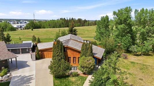 227 PIPER DRIVE, Red Deer, Альберта T4P 1L5, Канада