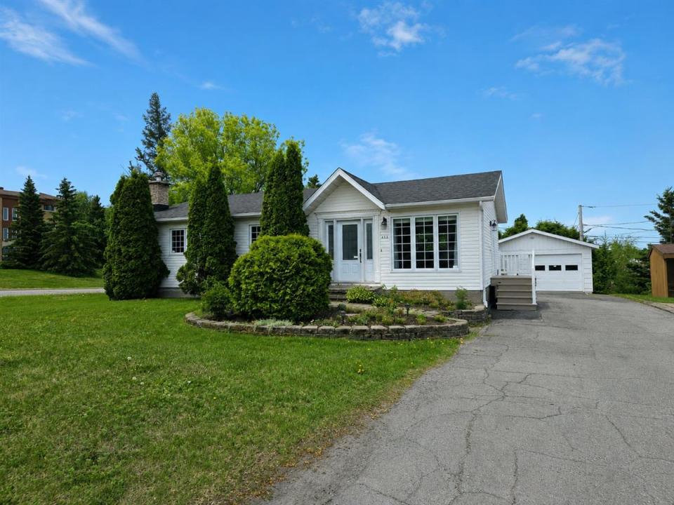 632 Place des Érables, Rouyn-Noranda, Québec J9X 5X2, Canada
