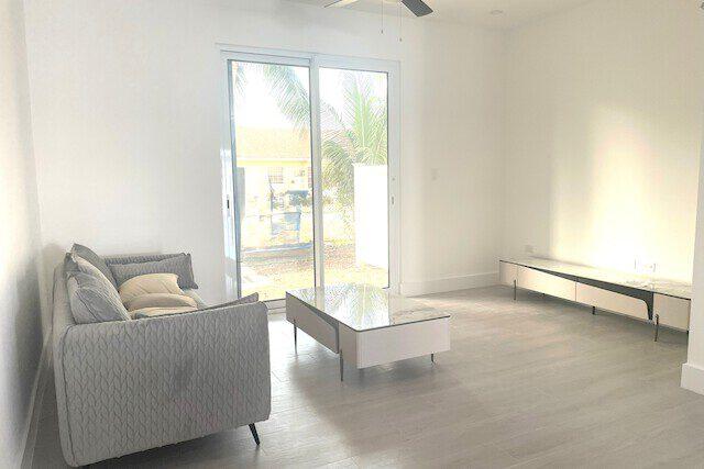 2 BED 3 BATH HALIFAX GARDEN, George Town East, Grand Cayman, Îles Caïmans