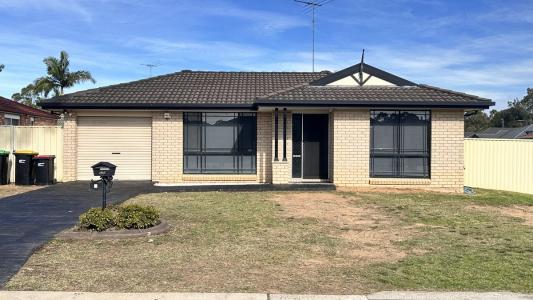 8 Darcy Street, Casula, NSW 2170, Australia