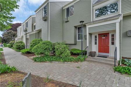 274 Main Street , 42, Providence, Rhode Island 02903, USA