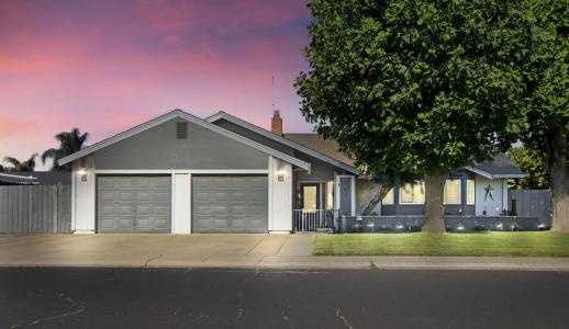 747 Foxfire Drive, Manteca, California 95337, USA