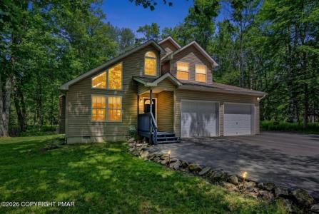 125 Cardinal Lane, Pocono Lake, Pensilvania 18347, Estados Unidos