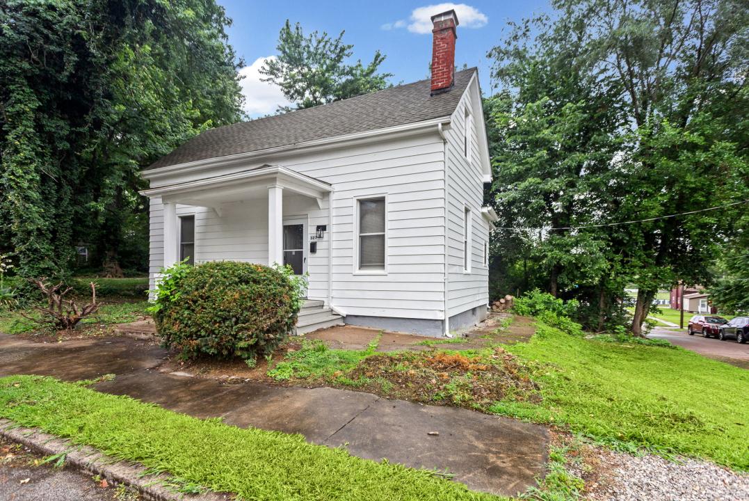 327 N 1st Street, Belleville, Illinois 62220