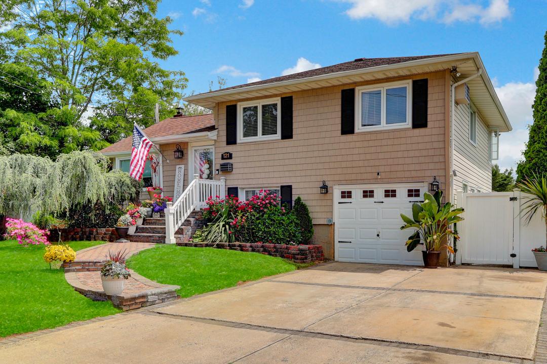 121 W 15th Street, Deer Park, New York 11729, États-Unis
