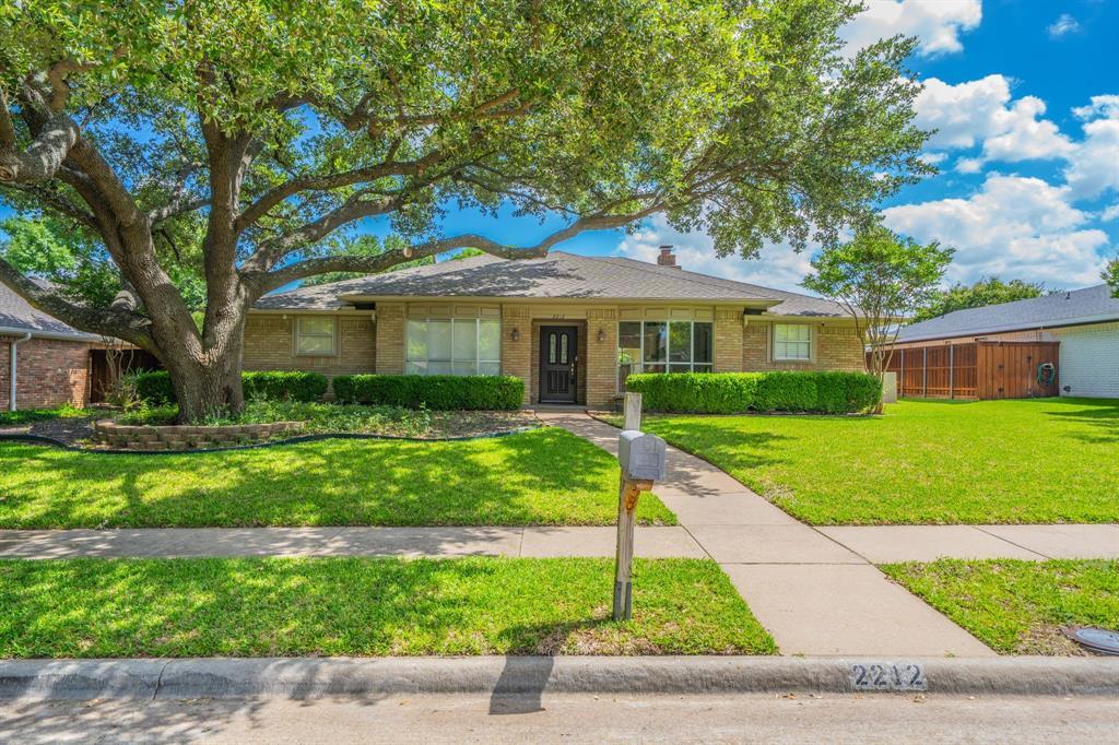 2212 Vickers Drive, Plano, Texas 75075, Estados Unidos