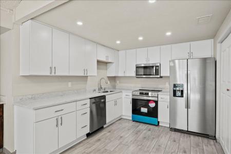 6449 Tupelo Drive, Citrus Heights, California 95621, USA