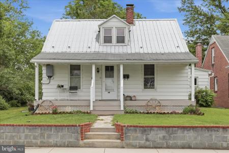 141 N Ridge Avenue, Greencastle, Pennsylvania 17225, USA