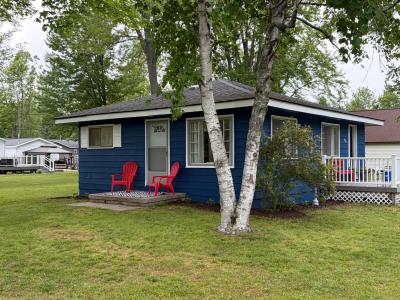 508 Shore View Drive, Houghton Lake, Michigan 48629, USA