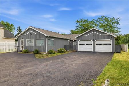 3231-3233 Military Road, Niagara, New York 14304, USA
