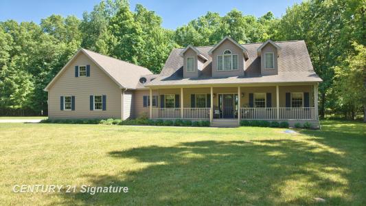 7147 Gary, Chesaning, Michigan 48616, USA