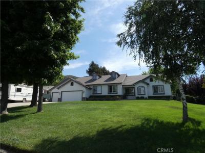 13747 Meadow View Lane, Yucaipa, California 92399, USA