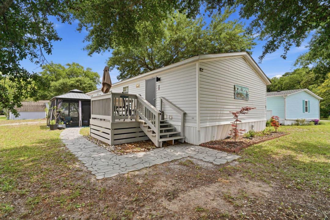 2 Musket St., Murrells Inlet, South Carolina 29576, USA