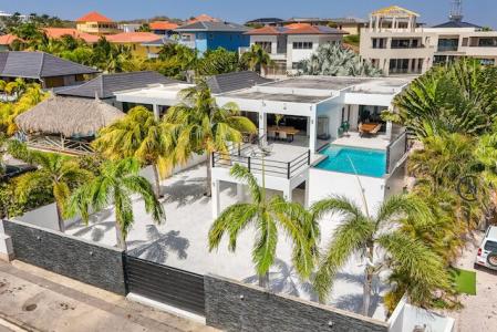 Vista Royal Spacious Villa With Pool, Vista Royal, Willemstad East, Curaçao