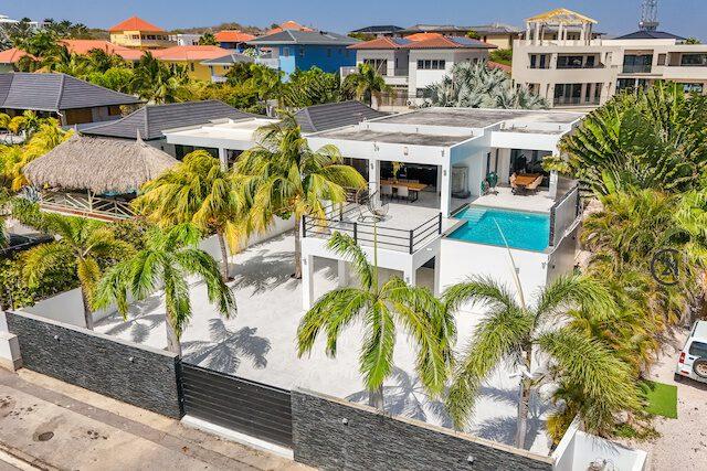Vista Royal Spacious Villa With Pool, Vista Royal, Willemstad East, Curaçao