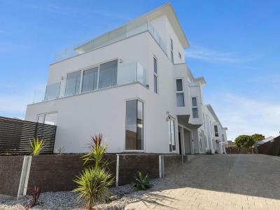 4/10 Grundy Terrace, Christies Beach, SA 5165, Australia