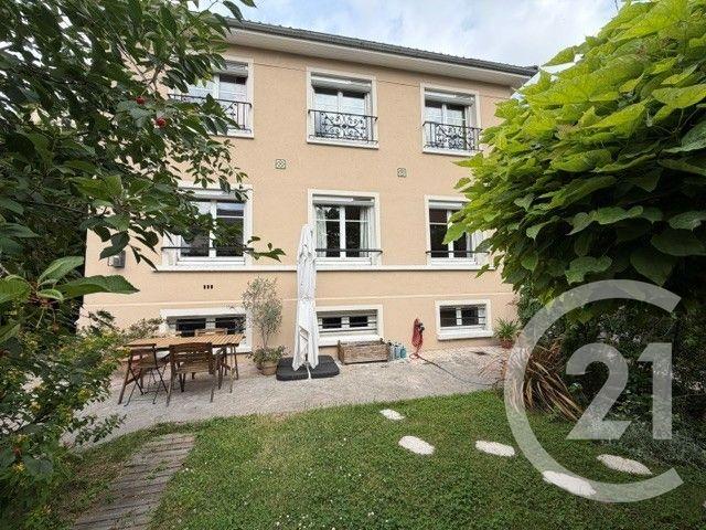 Houilles, Isla De Francia 78800, Francia