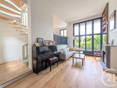 Suresnes, Île-de-France 92150, France