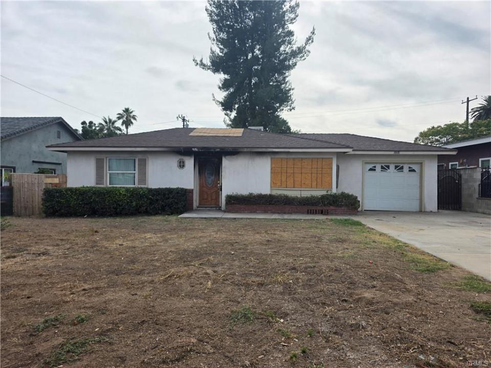 6864 Elmwood Road, San Bernardino, Californie 92404, États-Unis