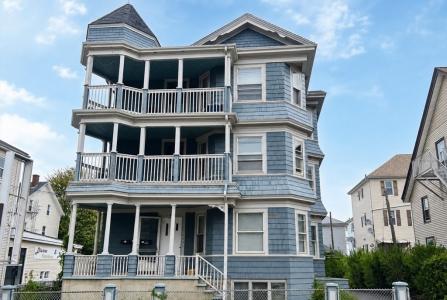 212 Brightman St, Fall River, Massachusetts 02720, USA