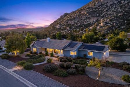 25361 Kerri Ln., Ramona, California 92065, USA