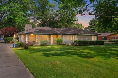 216 Arcadia, Terre Haute, Indiana 47803, États-Unis