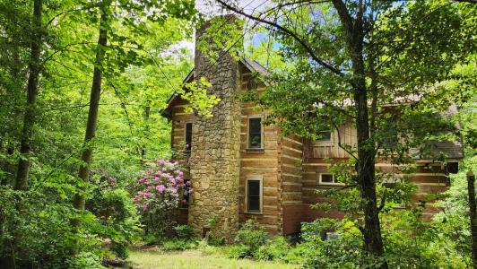 390 Moon Lake Road, Mentone, Alabama 35984, USA