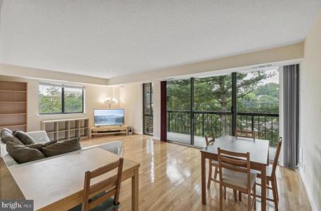 1401 N Rhodes Street N , 406, Arlington, Virginia 22209, USA