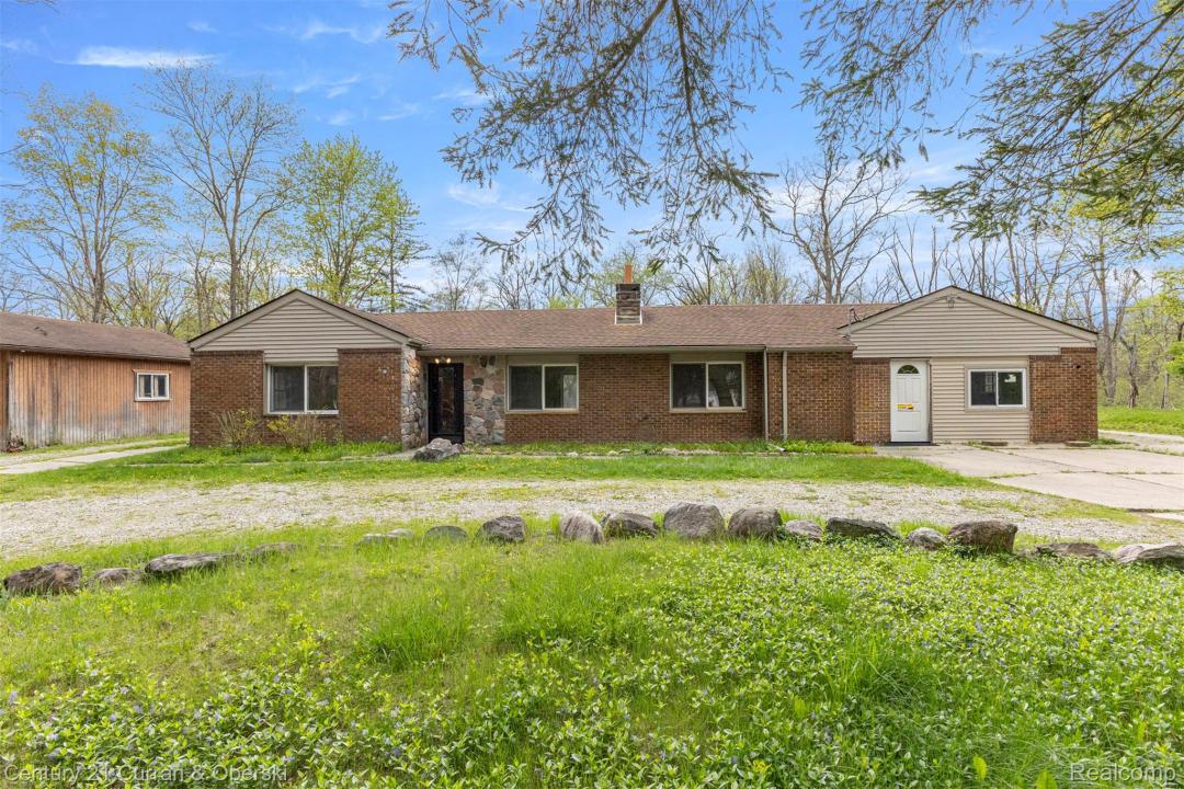 25205 Inkster Road, Farmington Hills, Michigan 48336, Estados Unidos
