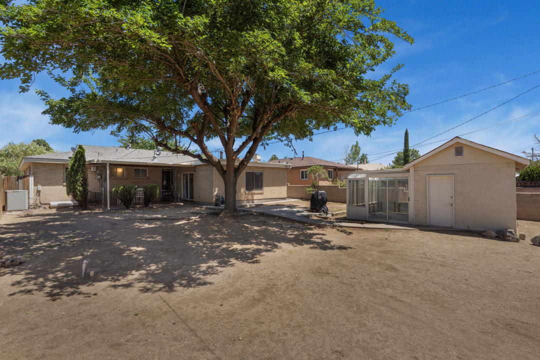 2713 VALENCIA Drive NE, Albuuerque, Nouveau-Mexique 87110, États-Unis