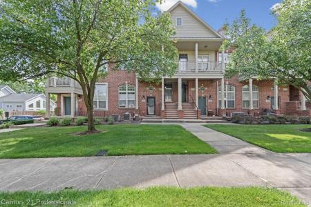 412 Boardwalk Drive, WalledLake, Michigan 48390, Estados Unidos