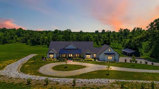 271 Bluegrass Meadows, Somerset, كنتاكي 42503, الولايات المتحدة