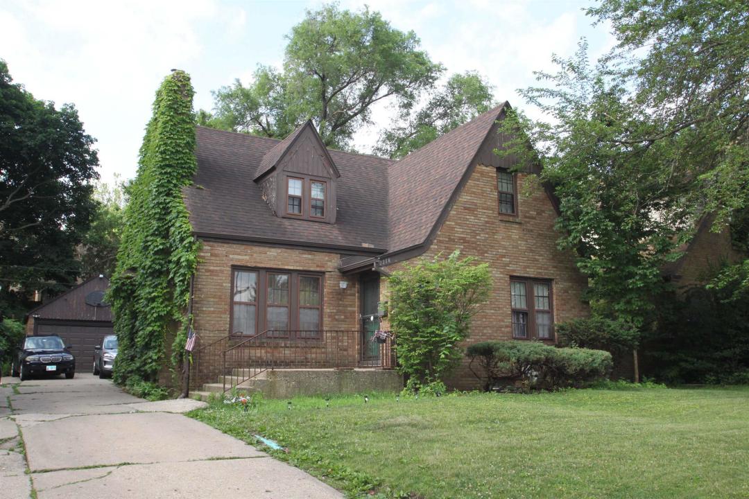 2218 Benderwirt Avenue, Rockford, Illinois 61103