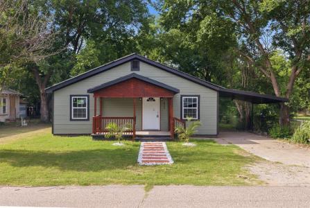 413 SE 3rd Street, Ardmore, Oklahoma 73401, USA