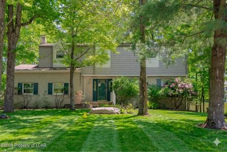 7 Highland Circle, Mountain Top, Pensilvania 18707, Estados Unidos