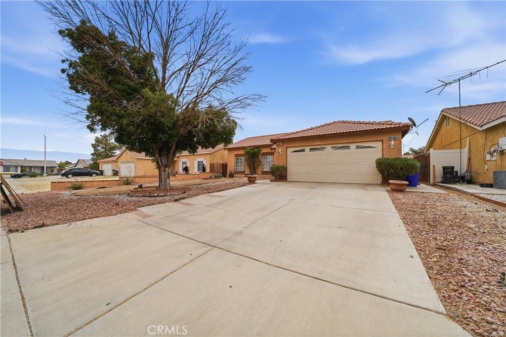 14671 Allison, Adelanto, Californie 92301, États-Unis