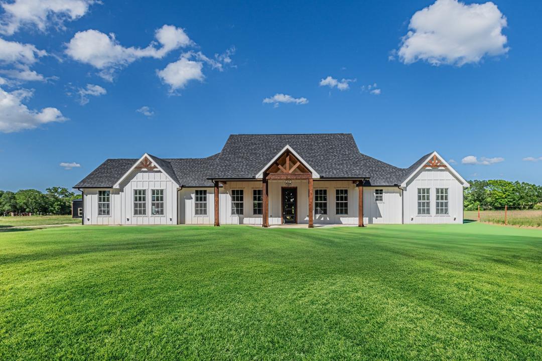 2701 County Road 405, Alvarado, 得克萨斯州 76009, 美国