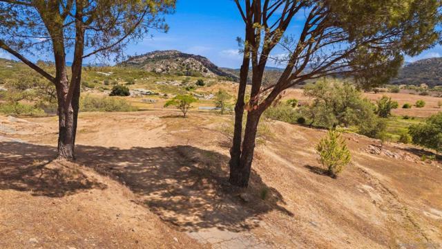 19526 Rancho Ballena Rd, Ramona, Kalifornia 92065, USA