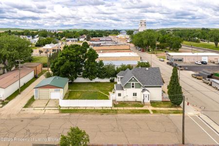 725 Main Street, Hebron, North Dakota 58638, USA