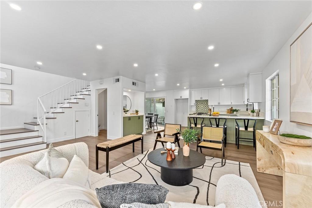 619 N Wilson Avenue , B, Pasadena, Californie 91106, États-Unis