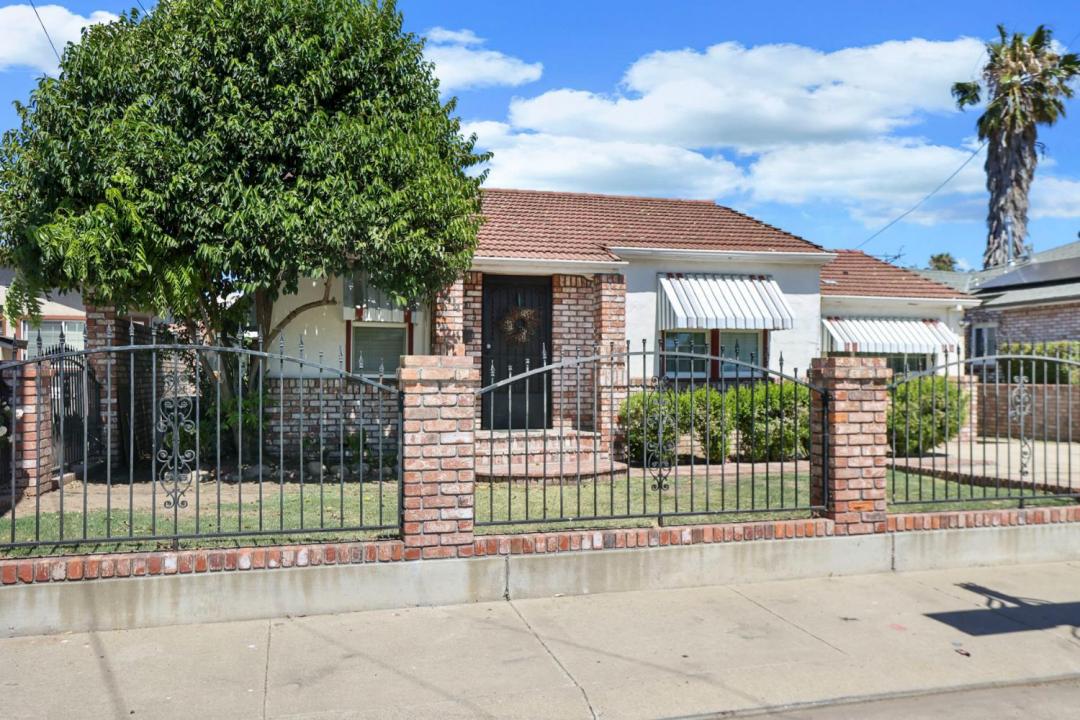 1004 S Shasta Avenue, Stockton, Californie 95205, États-Unis
