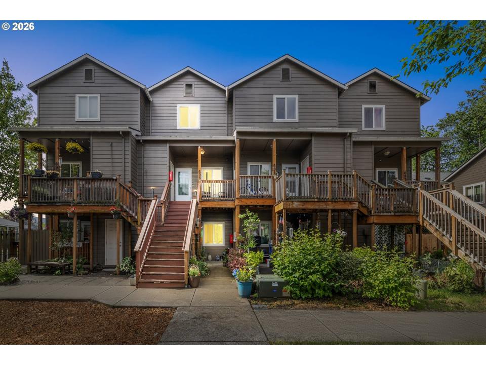 695 SE 197th AVE, Portland, Oregon 97233, États-Unis