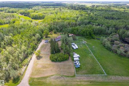 20519 TWP ROAD 550, Rural Strathcona County, Alberta T8L 4B6, Canadá