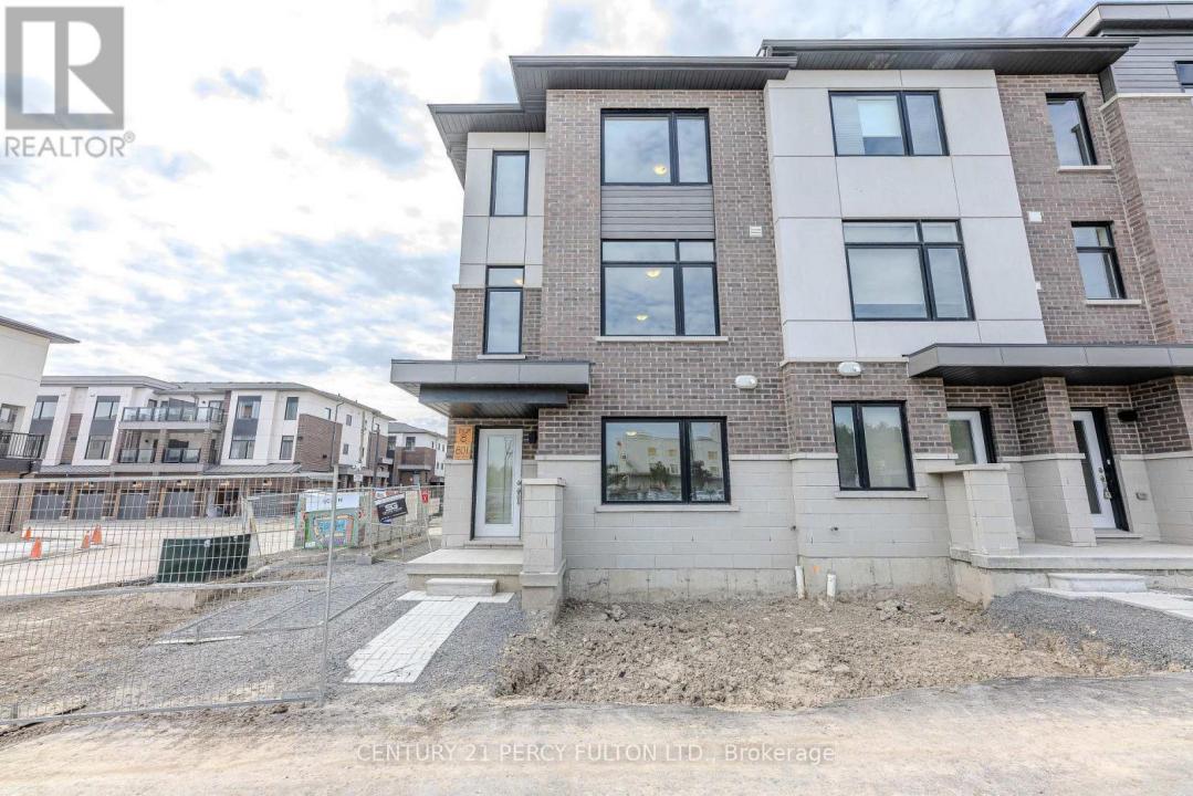 1695 DERSAN STREET, Pickering (duffin Heights), Ontario L1V 2P8, Canadá